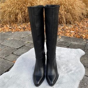 Naturalizer Fae Wide Calf Leather Knee
High Boots Sz 7  *$90 Price is Firm ✌️*